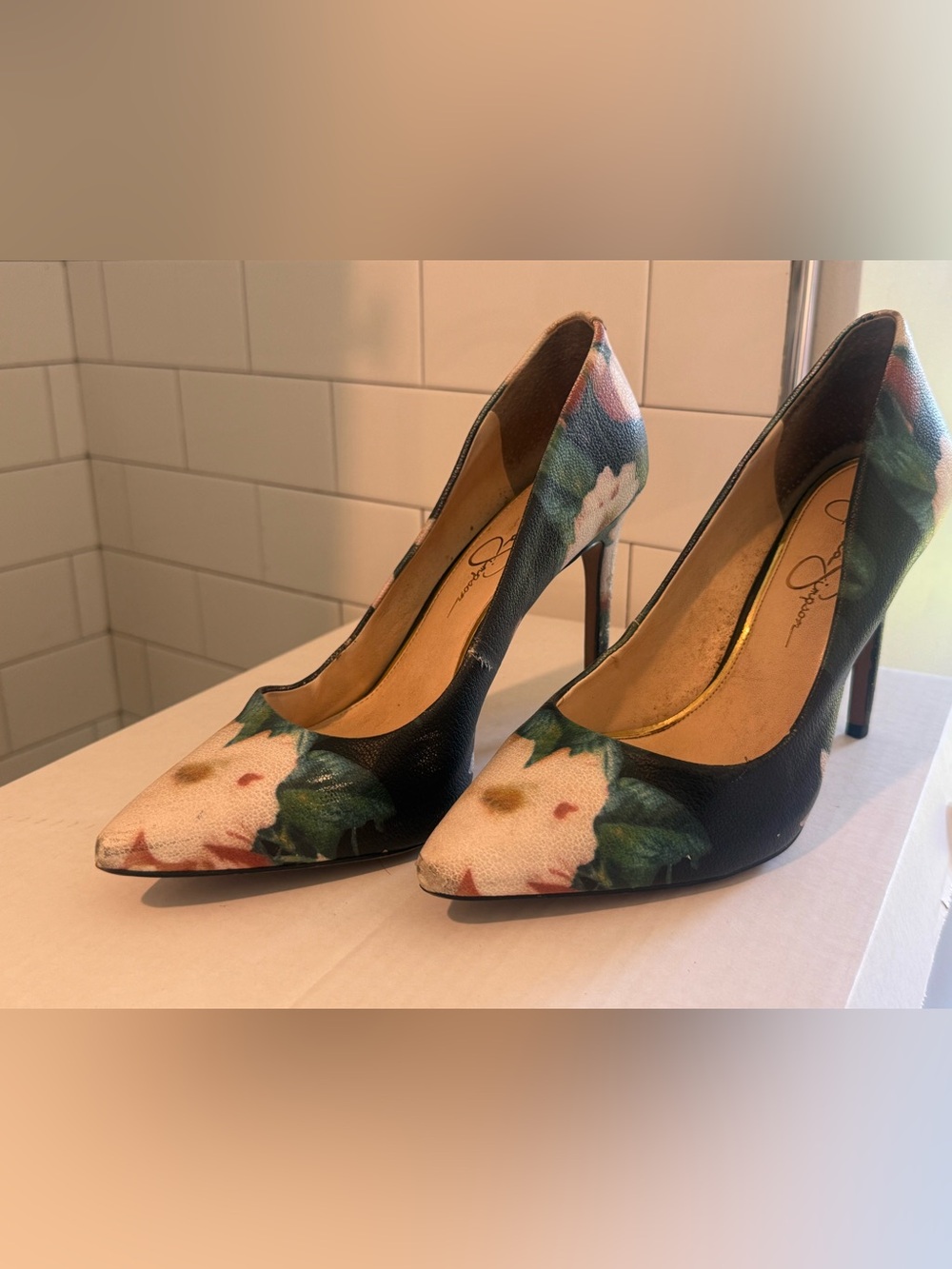 Jessica Simpson Claudette Black Floral Print D'Orsay Pumps.